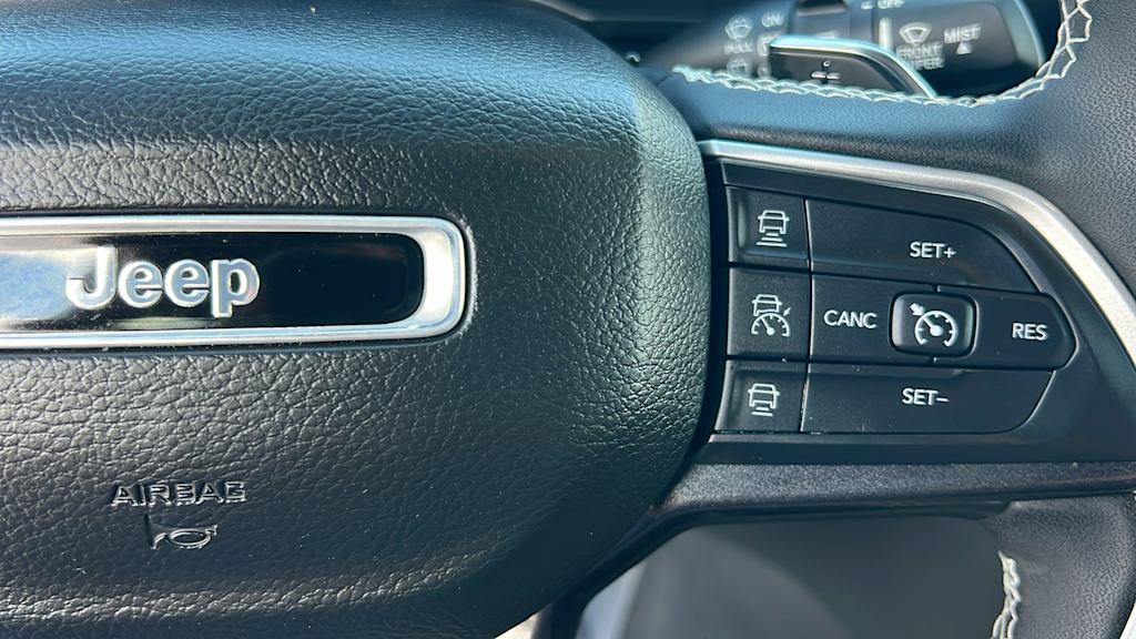 Thumbnail: 2023 Jeep Grand Cherokee - 25