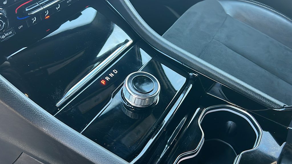 Thumbnail: 2023 Jeep Grand Cherokee - 14