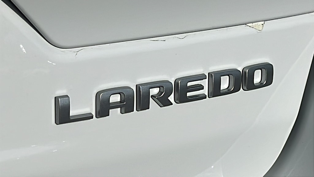 Thumbnail: 2026 Jeep Grand Cherokee - 7