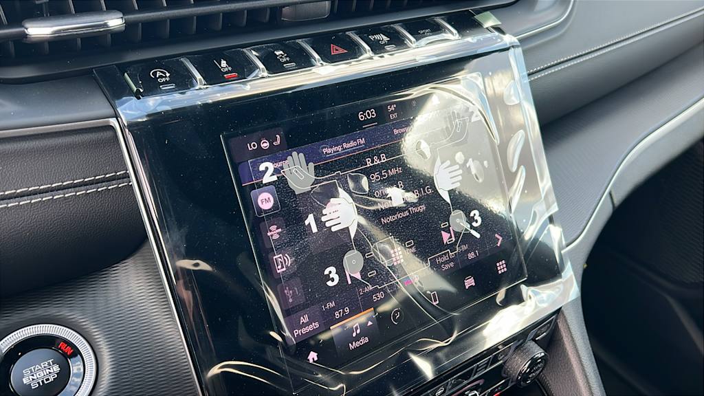 2025 Jeep Grand Cherokee Altitude 24