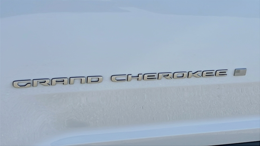 Thumbnail: 2026 Jeep Grand Cherokee - 7