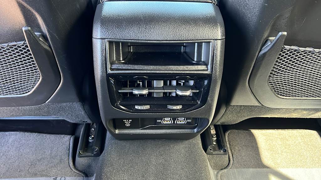 Thumbnail: 2023 Jeep Grand Cherokee - 30