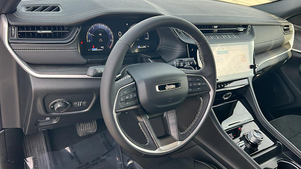 Thumbnail: 2026 Jeep Grand Cherokee - 2