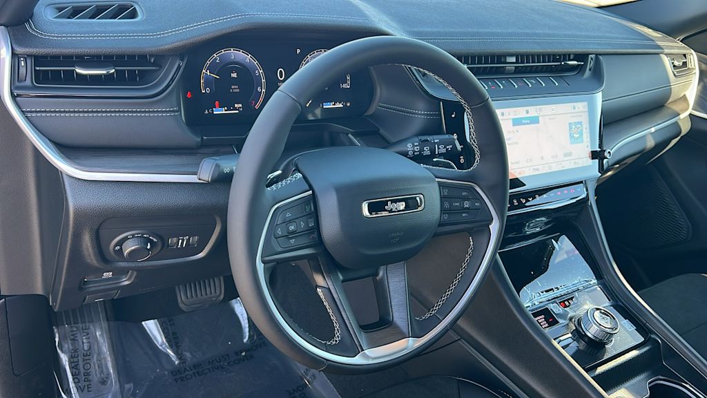 Thumbnail: 2026 Jeep Grand Cherokee - 2