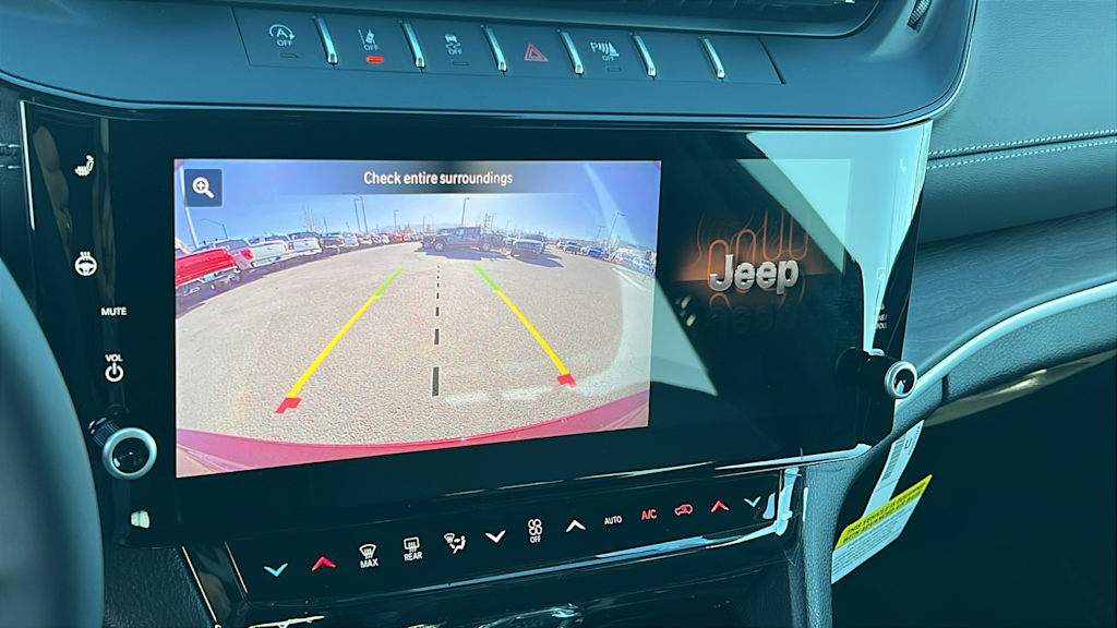 Thumbnail: 2026 Jeep Grand Cherokee - 23