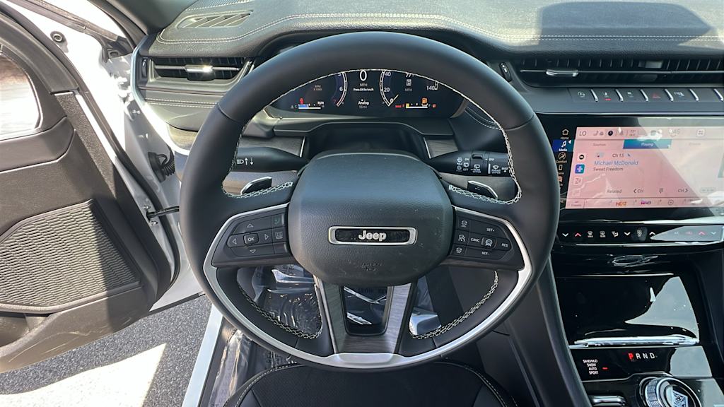 Thumbnail: 2026 Jeep Grand Cherokee - 9