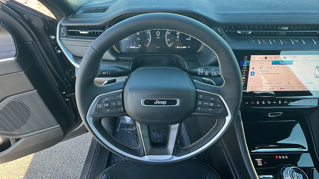 Thumbnail: 2026 Jeep Grand Cherokee - 9
