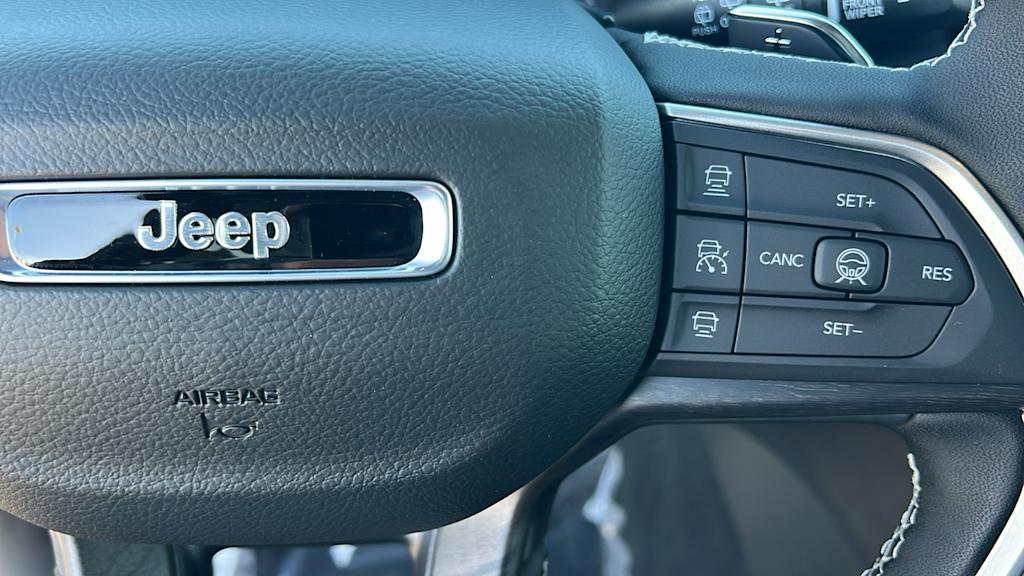 Thumbnail: 2026 Jeep Grand Cherokee - 26