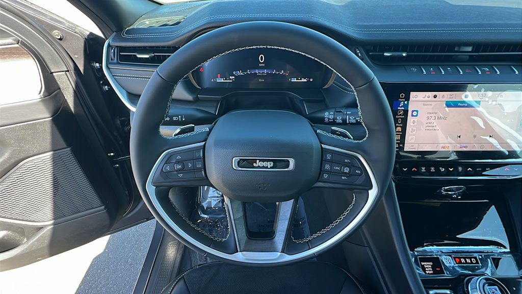 Thumbnail: 2026 Jeep Grand Cherokee - 9
