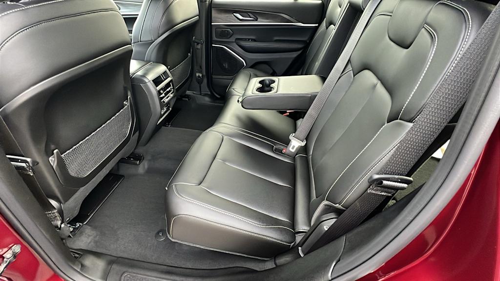 Thumbnail: 2025 Jeep Grand Cherokee - 29