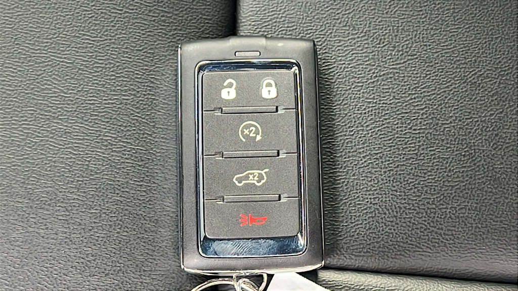 Thumbnail: 2025 Jeep Grand Cherokee - 17