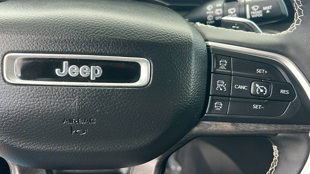 Thumbnail: 2023 Jeep Grand Cherokee - 26