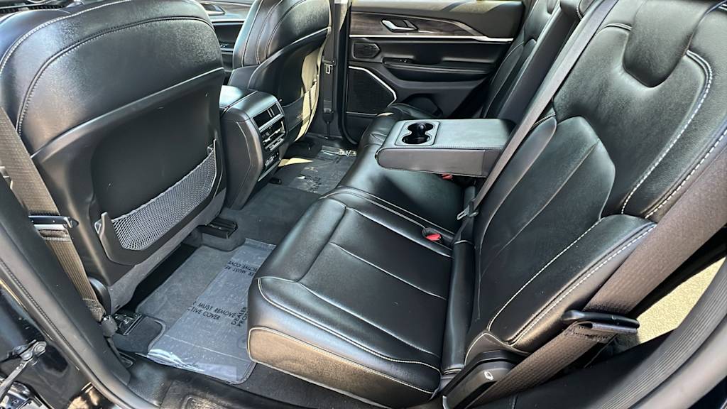 Thumbnail: 2023 Jeep Grand Cherokee - 29