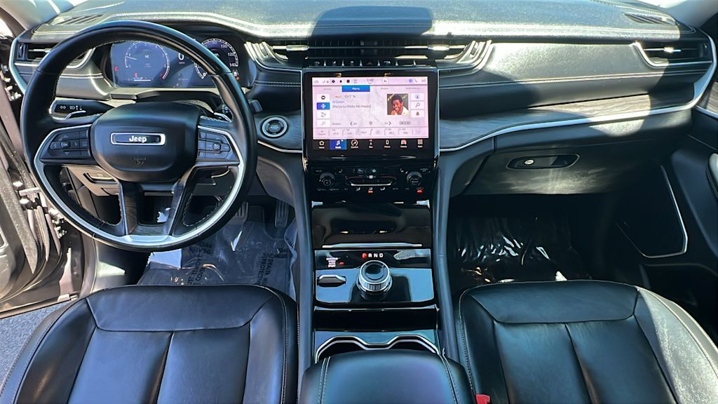 Thumbnail: 2022 Jeep Grand Cherokee - 12