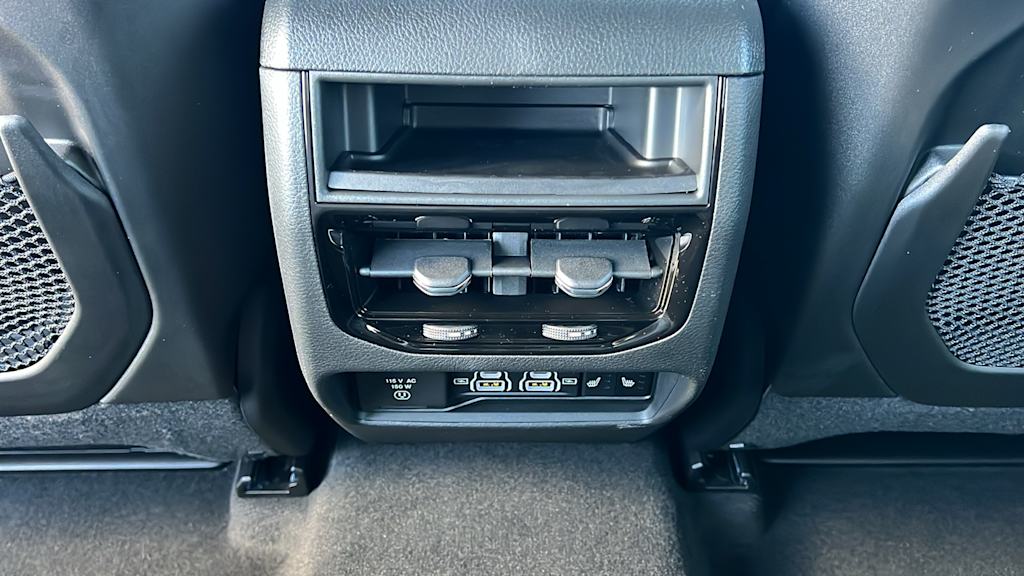 Thumbnail: 2025 Jeep Grand Cherokee - 29