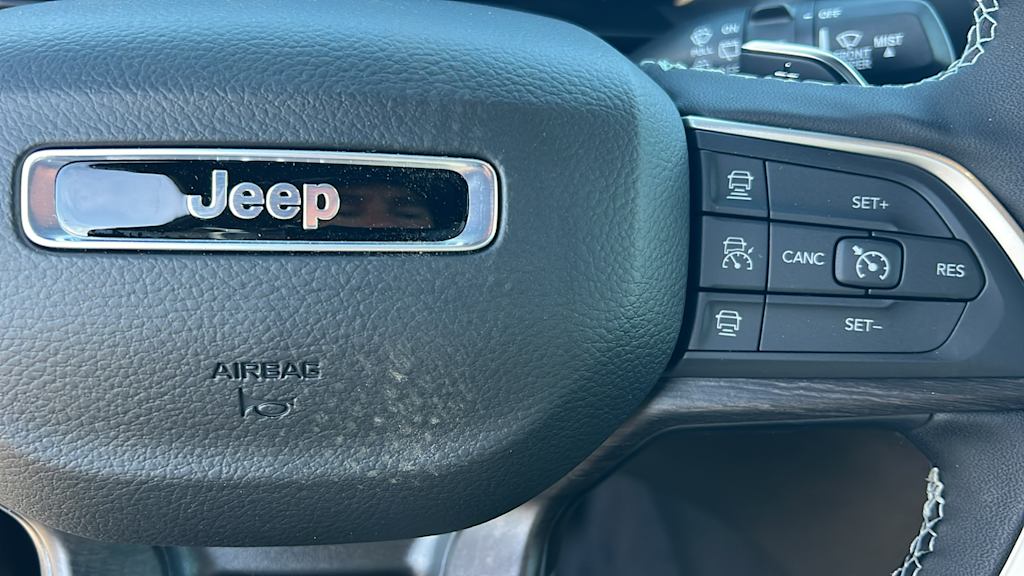 Thumbnail: 2025 Jeep Grand Cherokee - 26