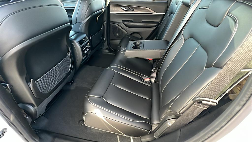 Thumbnail: 2025 Jeep Grand Cherokee - 12