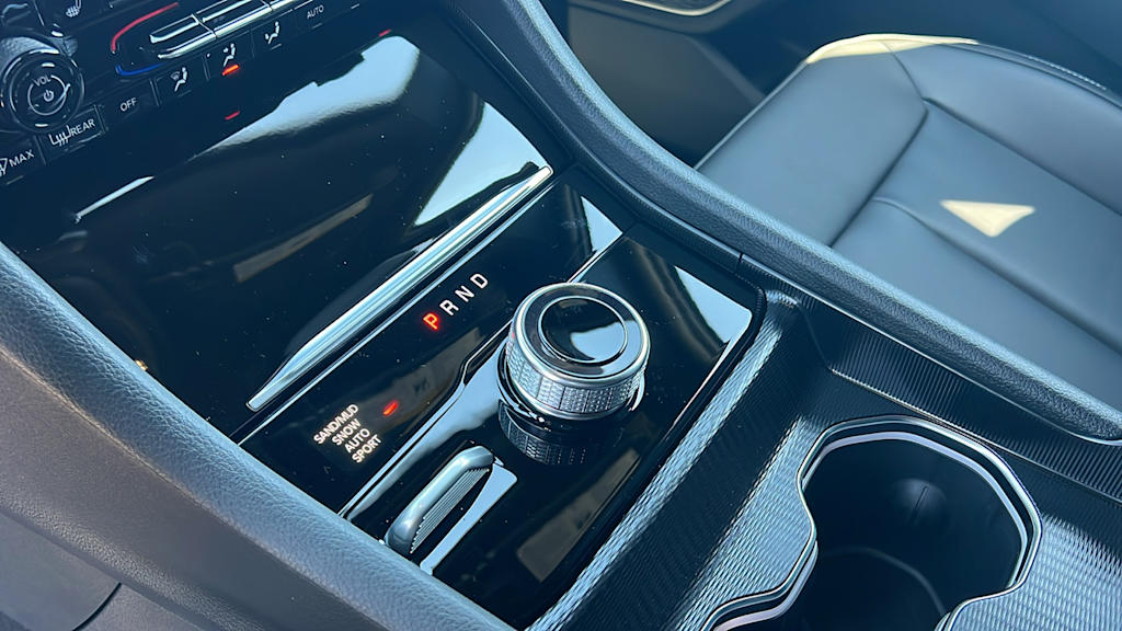 Thumbnail: 2025 Jeep Grand Cherokee - 15