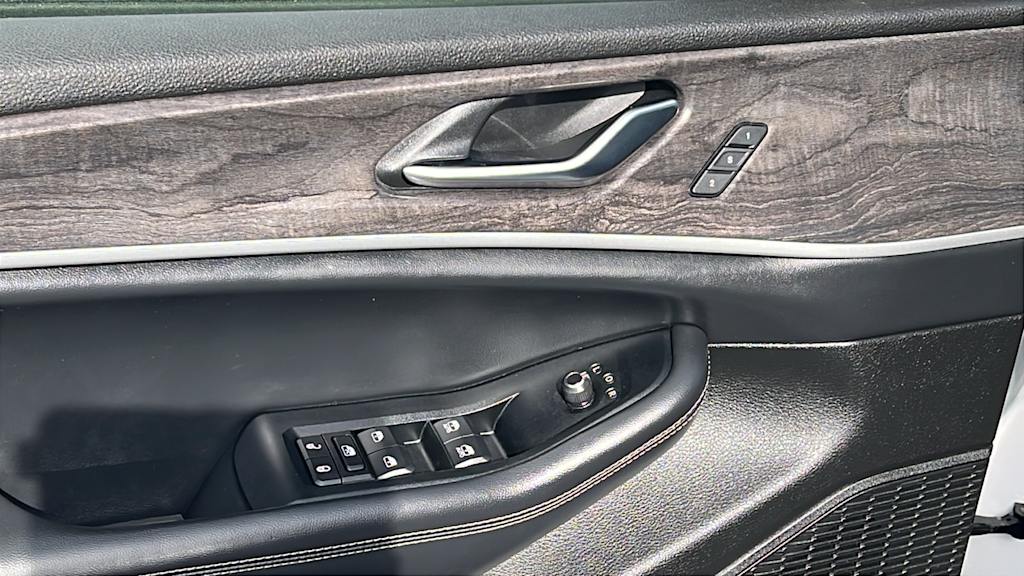 2023 Jeep Grand Cherokee Limited Edition 27