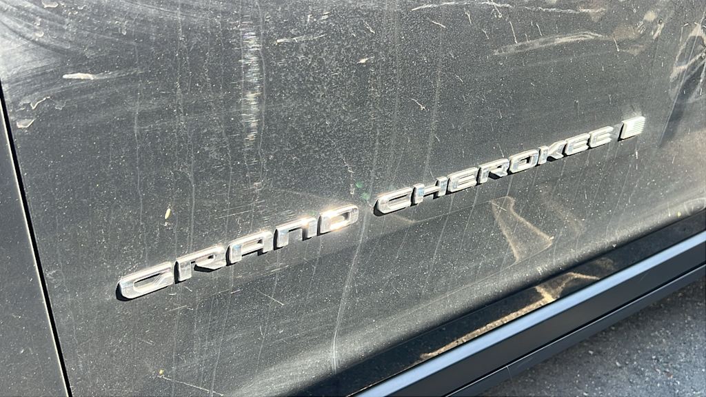 Thumbnail: 2023 Jeep Grand Cherokee - 5