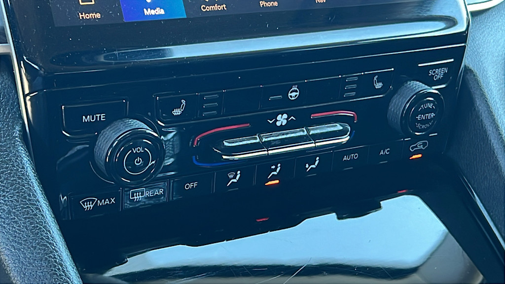 2023 Jeep Grand Cherokee Limited Edition 23