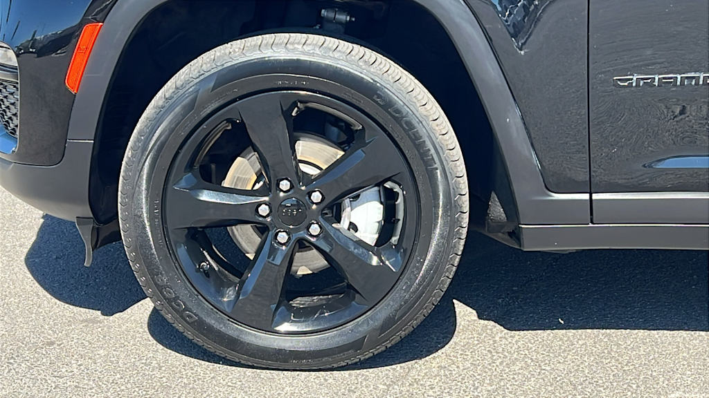 2023 Jeep Grand Cherokee Limited Edition 8