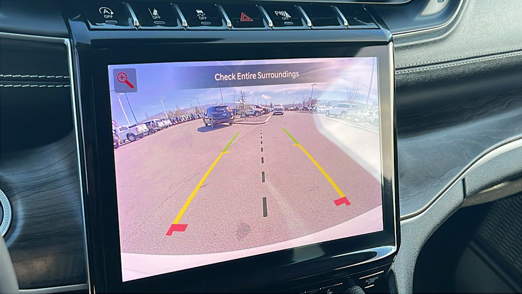 Thumbnail: 2023 Jeep Grand Cherokee - 23