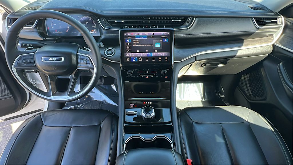 Thumbnail: 2023 Jeep Grand Cherokee - 13