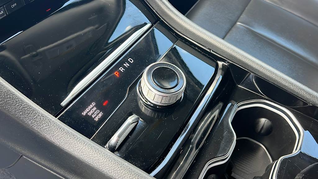 Thumbnail: 2023 Jeep Grand Cherokee - 9