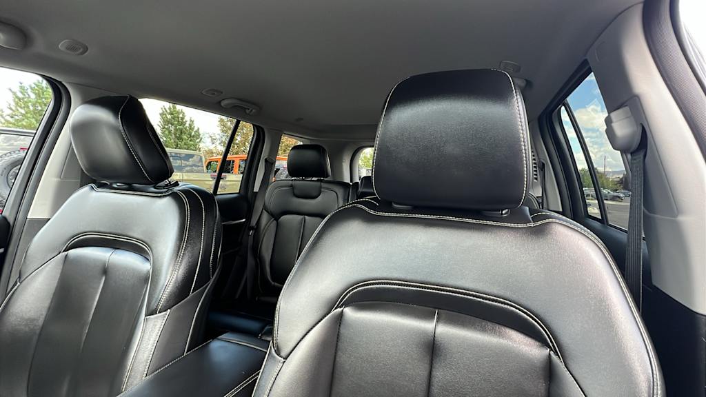 Thumbnail: 2023 Jeep Grand Cherokee - 10