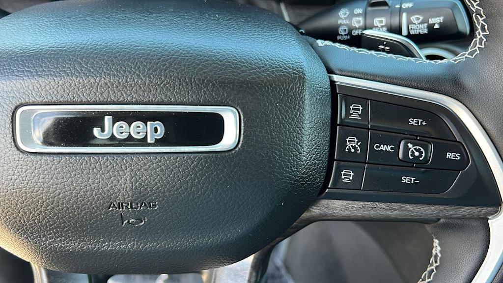 Thumbnail: 2023 Jeep Grand Cherokee - 25