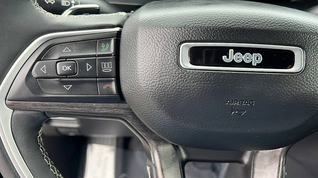 Thumbnail: 2024 Jeep Grand Cherokee - 25