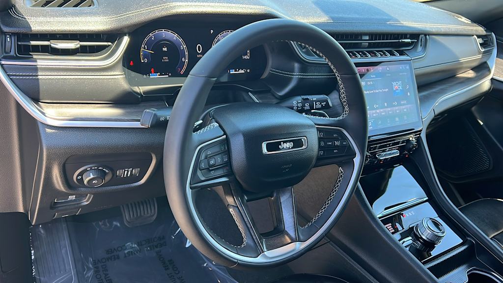 Thumbnail: 2024 Jeep Grand Cherokee - 2