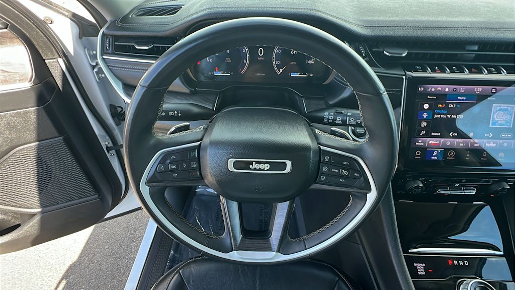 Thumbnail: 2023 Jeep Grand Cherokee - 12