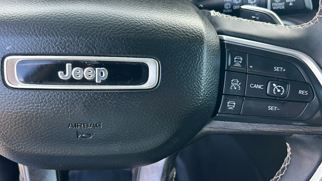 Thumbnail: 2023 Jeep Grand Cherokee - 25