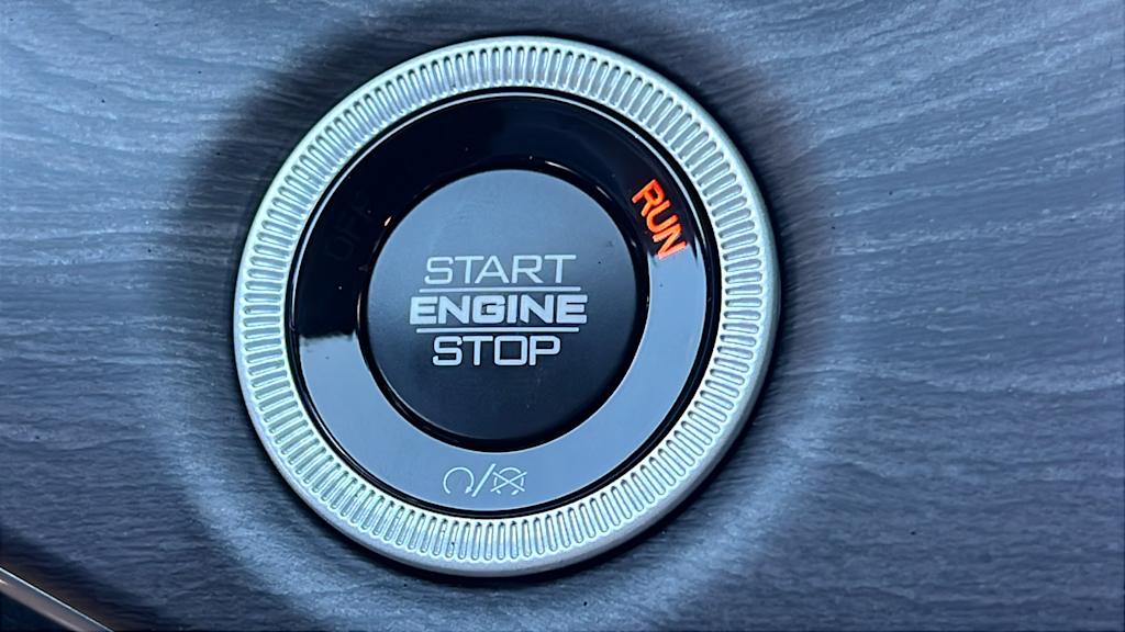 Thumbnail: 2025 Jeep Grand Cherokee - 25