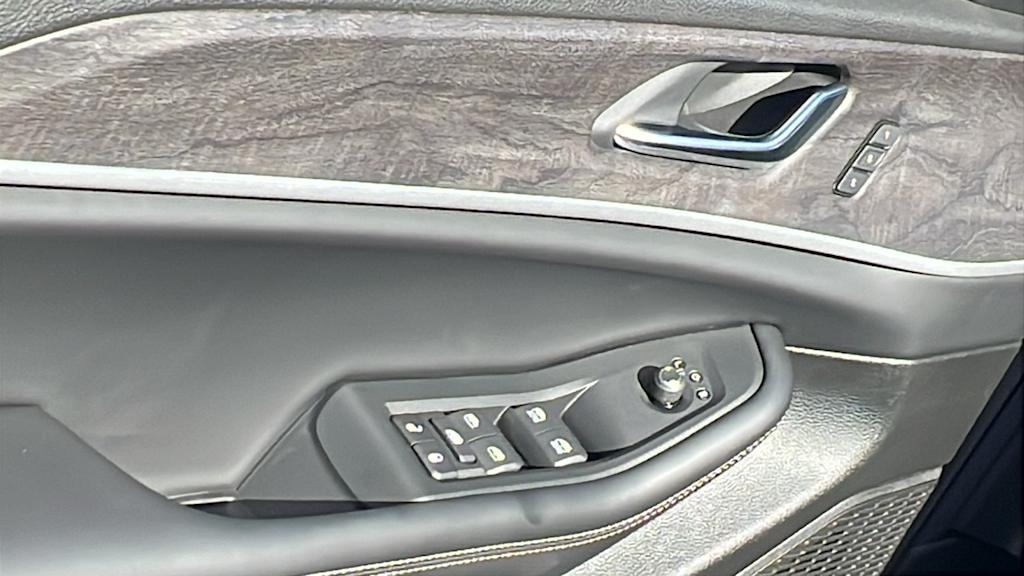 Thumbnail: 2025 Jeep Grand Cherokee - 28