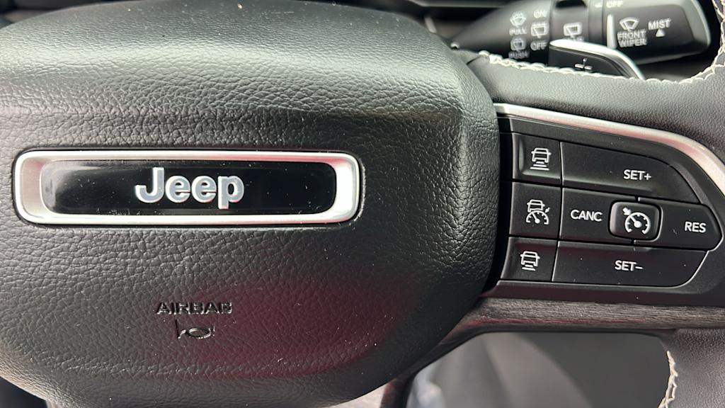 Thumbnail: 2023 Jeep Grand Cherokee - 26