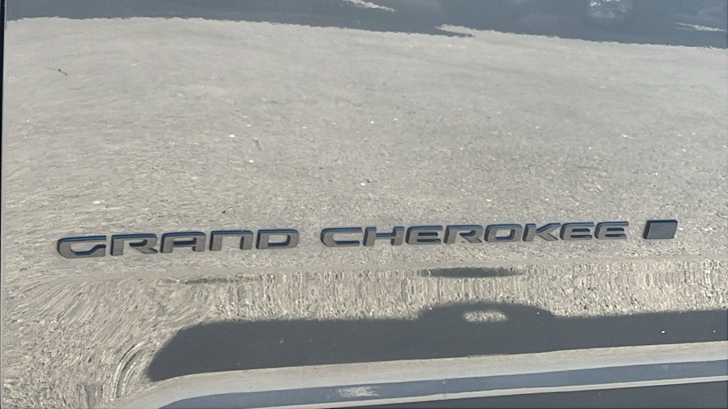 Thumbnail: 2023 Jeep Grand Cherokee - 7