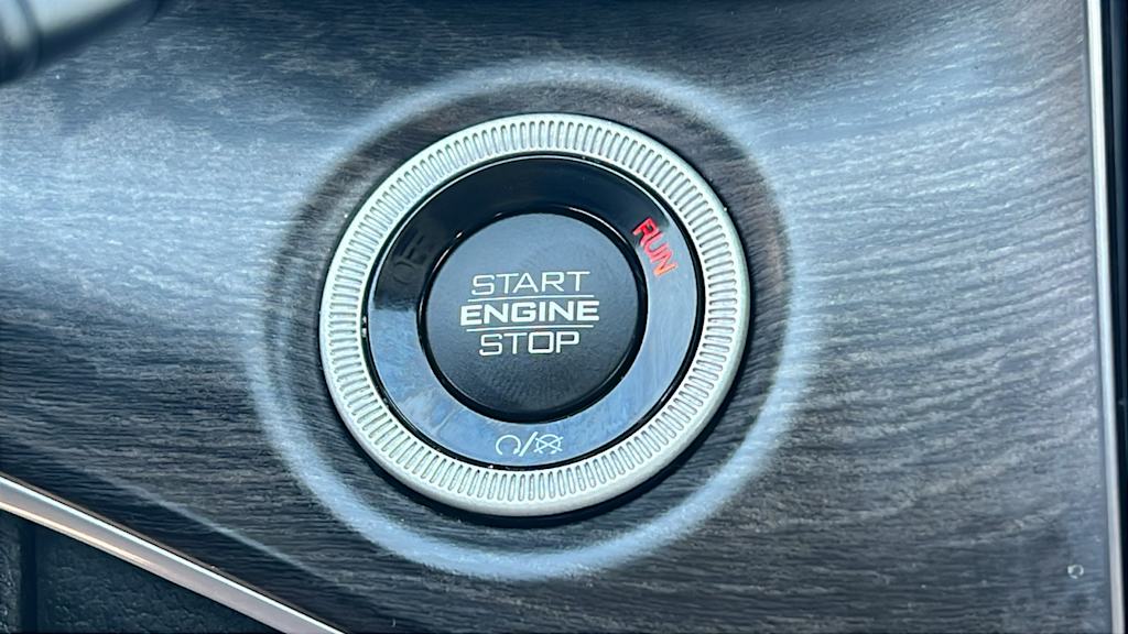 2023 Jeep Grand Cherokee Limited Edition 25