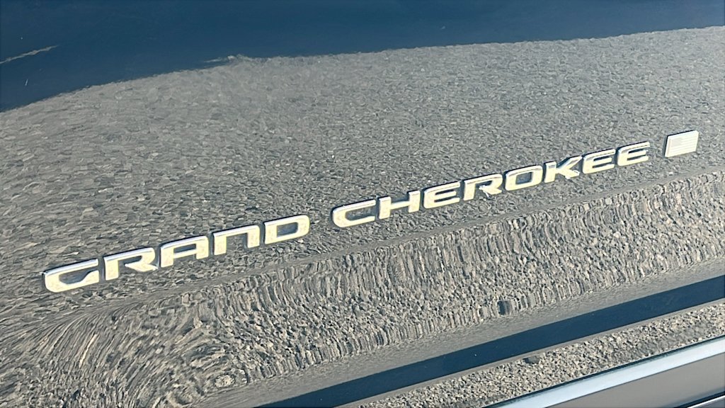2023 Jeep Grand Cherokee Limited Edition 7