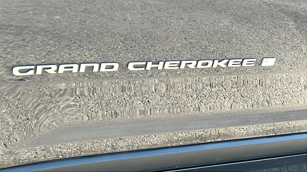Thumbnail: 2023 Jeep Grand Cherokee - 7