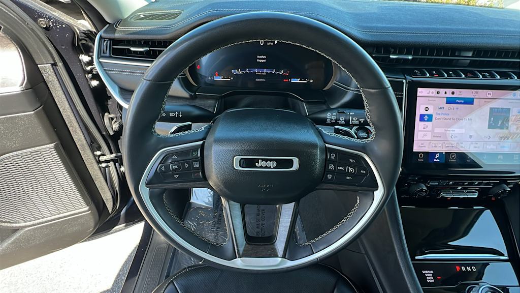 Thumbnail: 2023 Jeep Grand Cherokee - 13