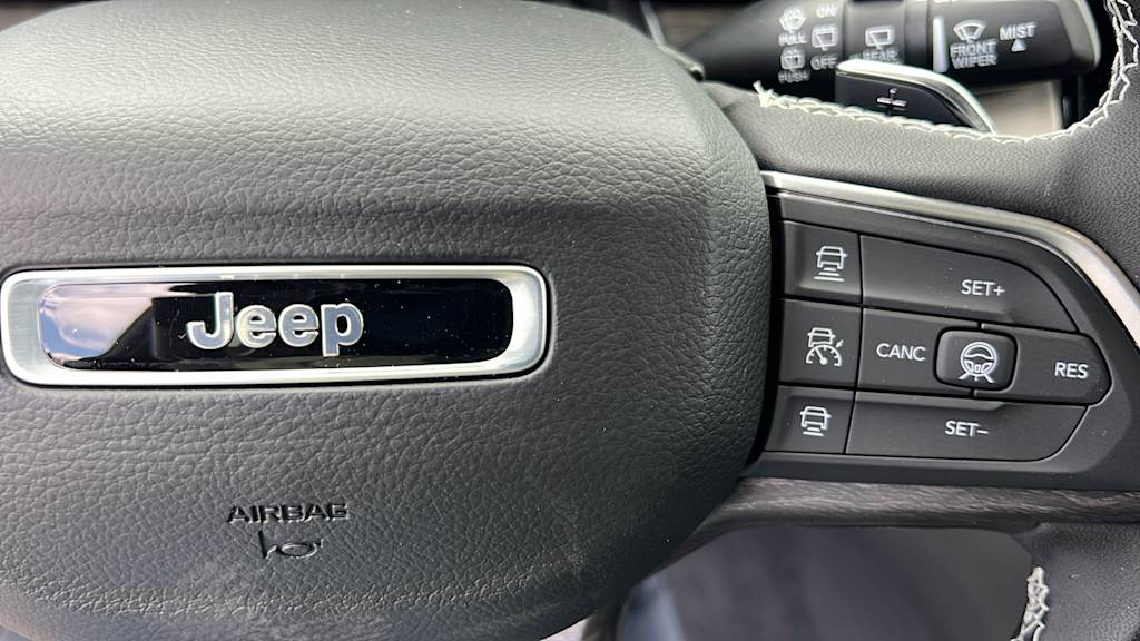 Thumbnail: 2026 Jeep Grand Cherokee - 27