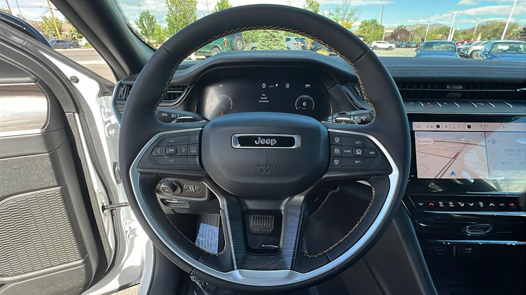 Thumbnail: 2026 Jeep Grand Cherokee - 9