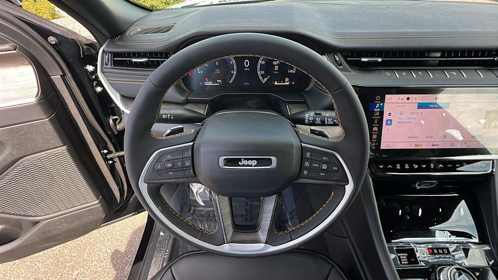 Thumbnail: 2026 Jeep Grand Cherokee - 9
