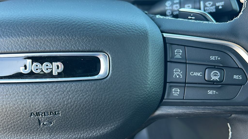 Thumbnail: 2026 Jeep Grand Cherokee - 26