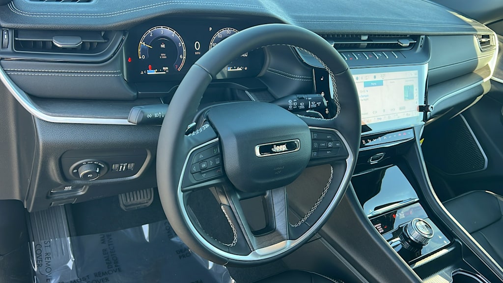 Thumbnail: 2026 Jeep Grand Cherokee - 2