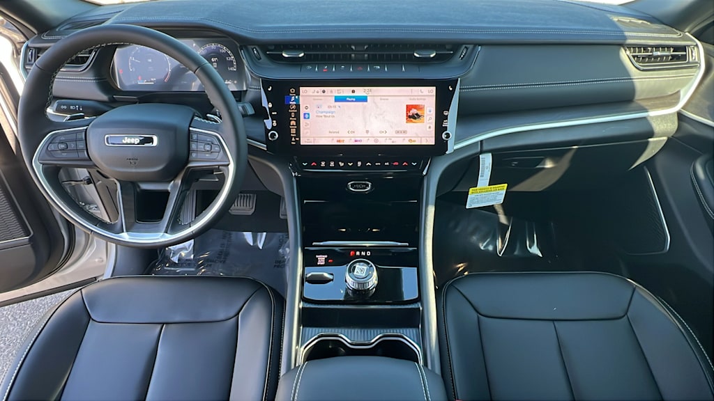 Thumbnail: 2026 Jeep Grand Cherokee - 13