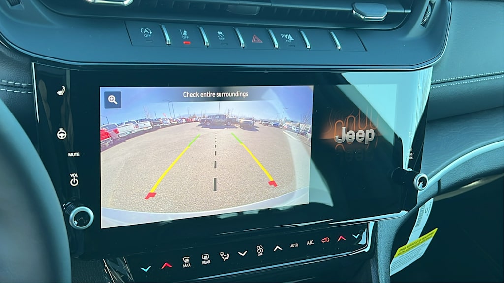 Thumbnail: 2026 Jeep Grand Cherokee - 23